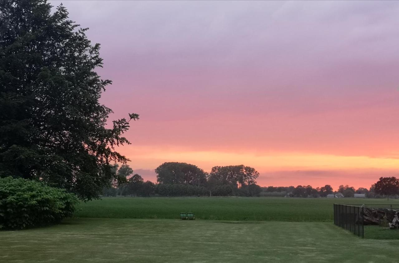 Gastenverblijf 'T Oelengoor Sinderen Bagian luar foto